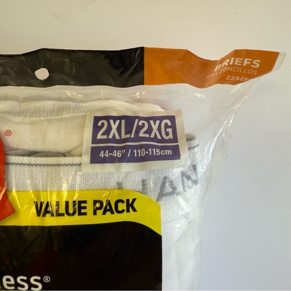 Hanes Men's Tagless Briefs - White 6 Pack - Picture 2 of 5